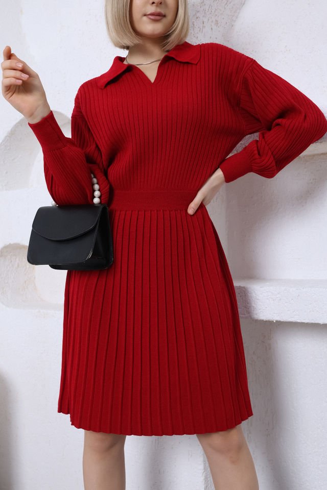 Kırmızı Polo V Yaka Pileli Etekli Triko Elbise