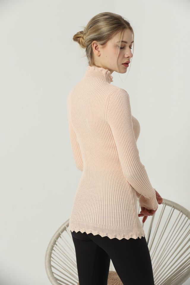 Kadın Kol ve Yaka Ucu Dantel Triko Kazak Pudra