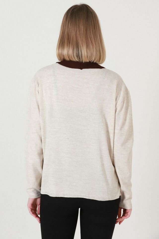 Kadın Bej Kahverengi İki Renk Desenli Kısa Triko Hırka