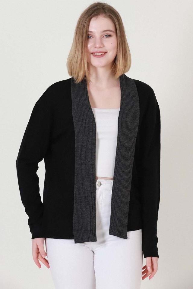 Kadın Siyah Antrasit Gri İki Renk Desenli Kısa Triko Hırka