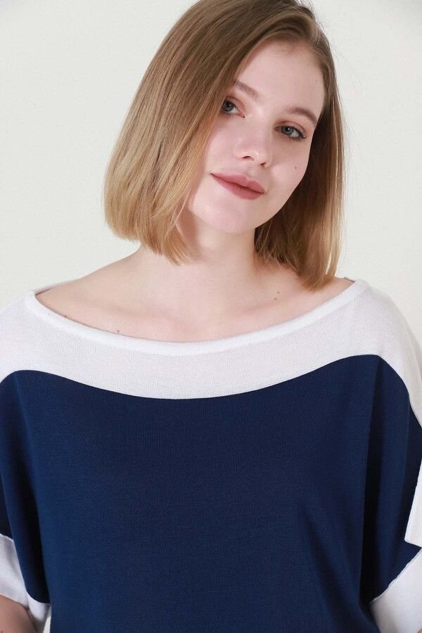 Kadın Lacivert Ekru Kuşaklı Yazlık İnce Triko Bluz