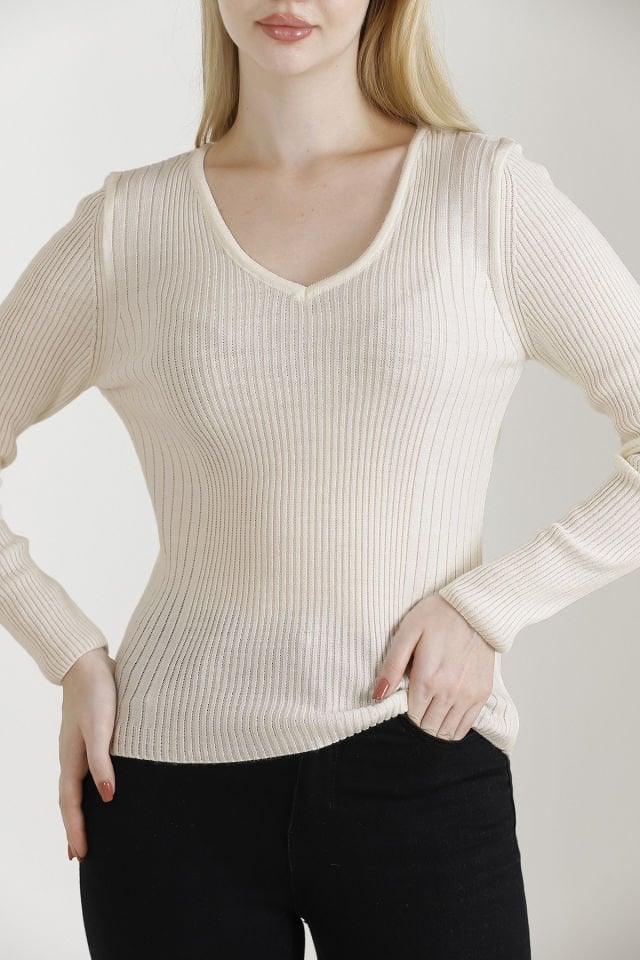 Kadın Bej  V Yaka Triko Kazak