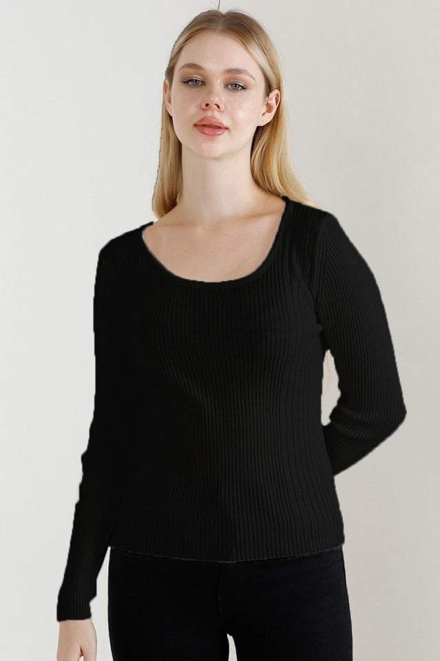 Kadın Siyah Kare Yaka Triko Kazak