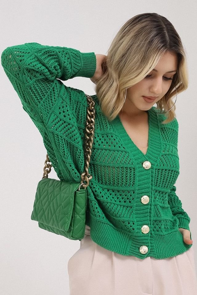 Kadın Yeşil Yazlık Delikli Düğmeli Hırka