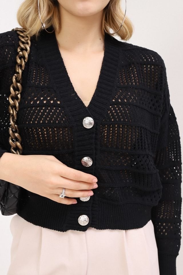 Kadın Siyah Yazlık Delikli Düğmeli Hırka