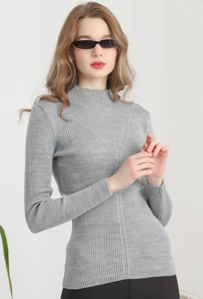 Kadın Boğazlı Fitilli Saç Örgü Desenli Yumuşak Triko Kazak Gri