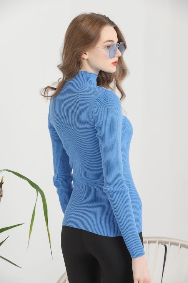 Kadın Boğazlı Fitilli Saç Örgü Desenli Yumuşak Triko Kazak İndigo Mavi