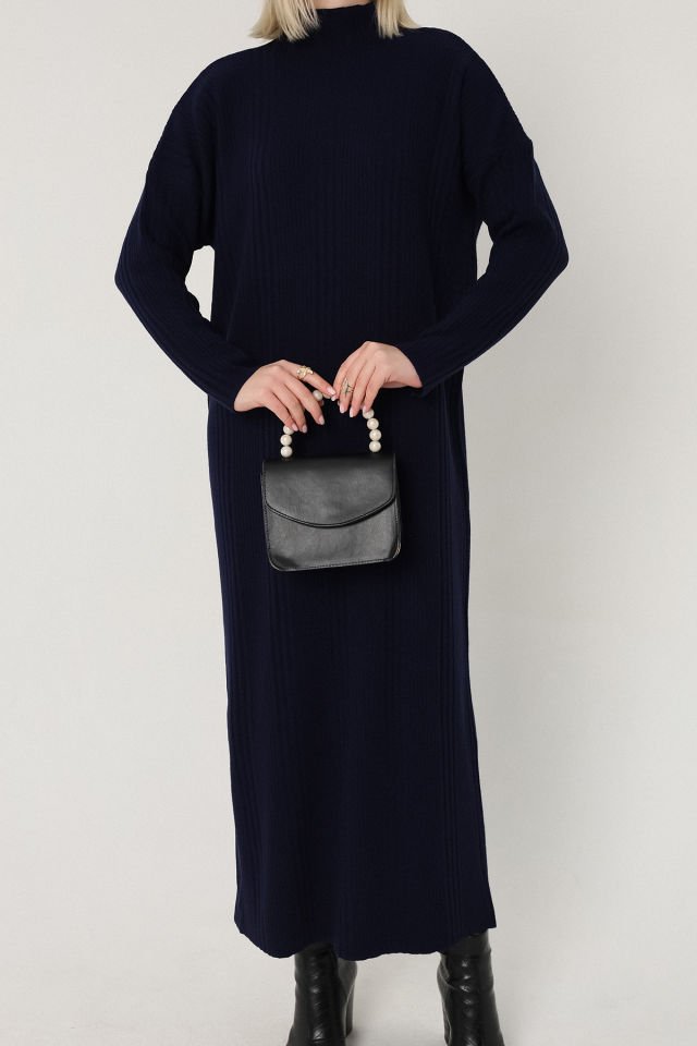 Kadın Lacivert Dik Yaka Uzun Triko Elbise