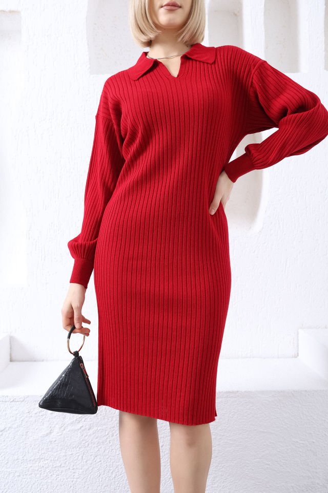 Kırmızı Polo Yaka Uzun Triko Elbise