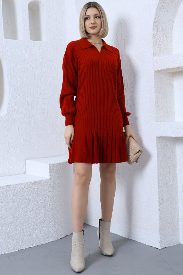 Kırmızı Polo Yaka Fırfırlı Triko Elbise