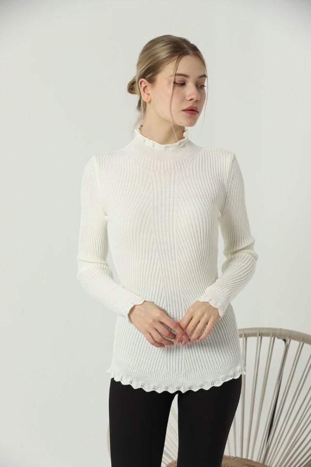 Kadın Kol ve Yaka Ucu Dantel Triko Kazak Ekru