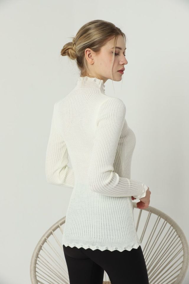 Kadın Kol ve Yaka Ucu Dantel Triko Kazak Ekru