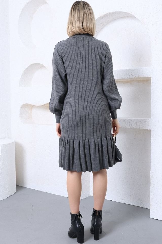 Antrasit Polo Yaka Fırfırlı Triko Elbise